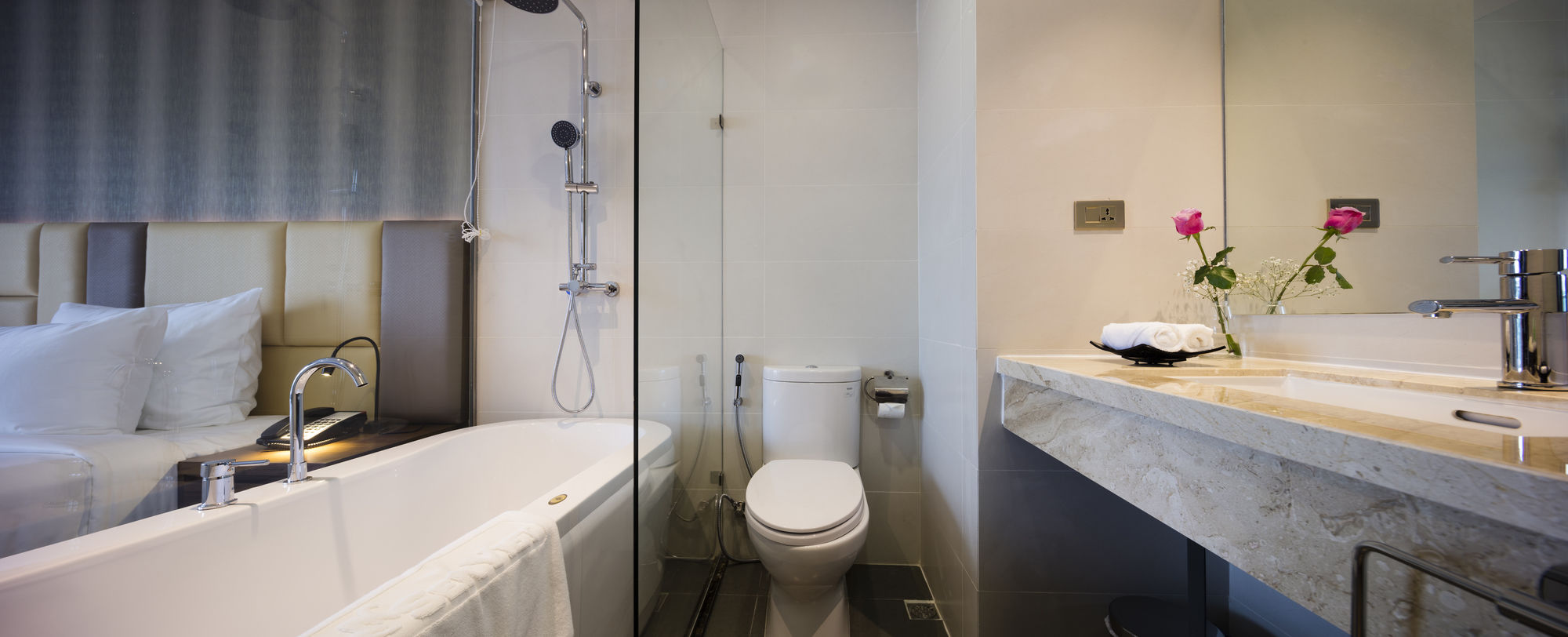 Seaesta Nha Trang Hotel