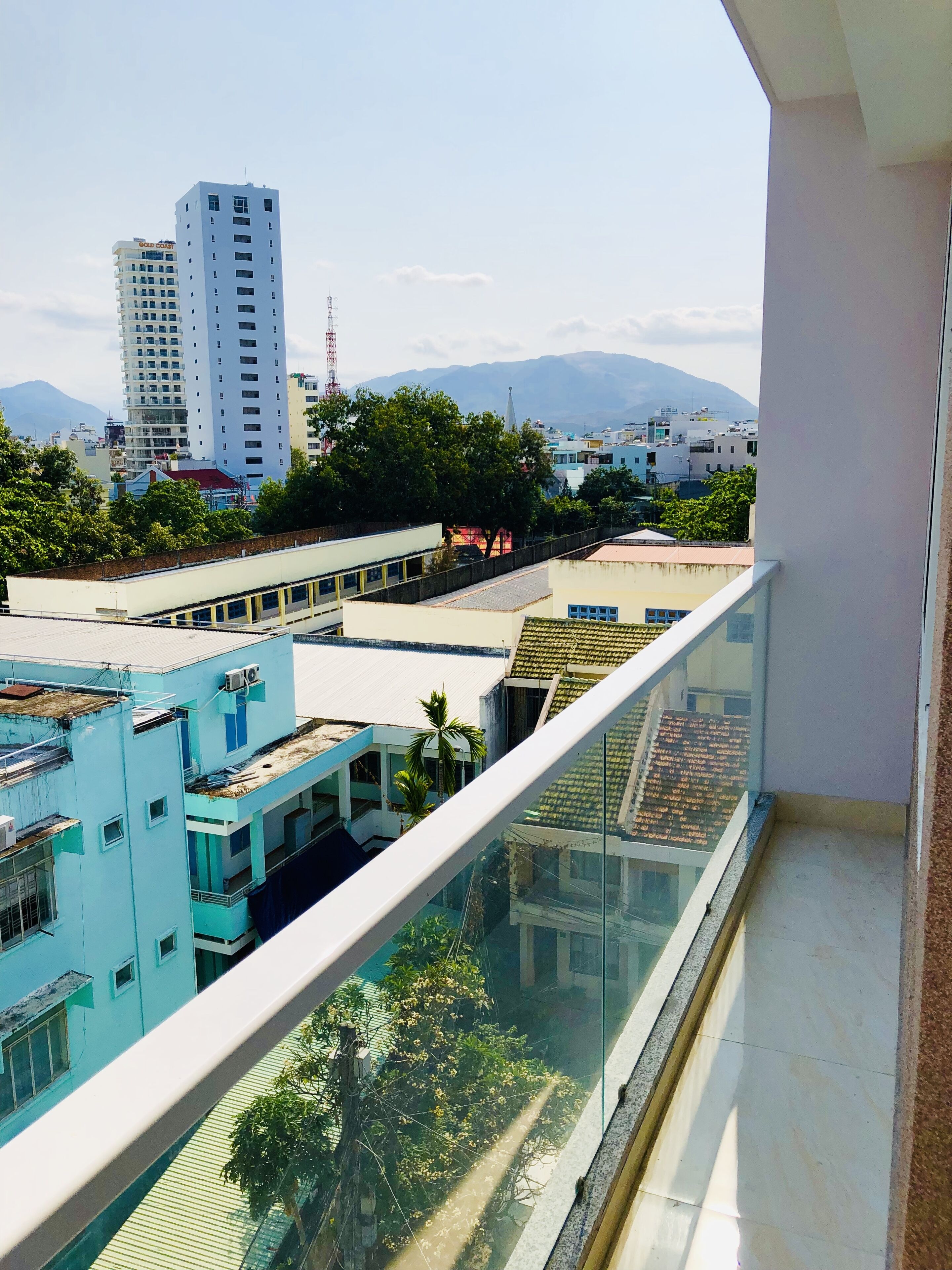 South Flower Hotel