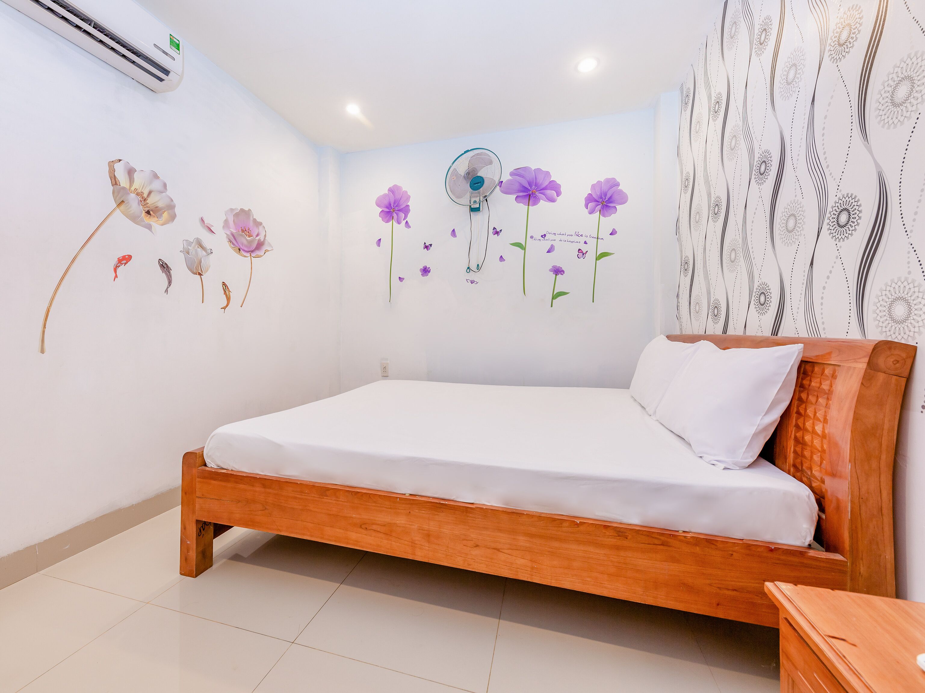 Spot On 793 Minh Hoang Hotel
