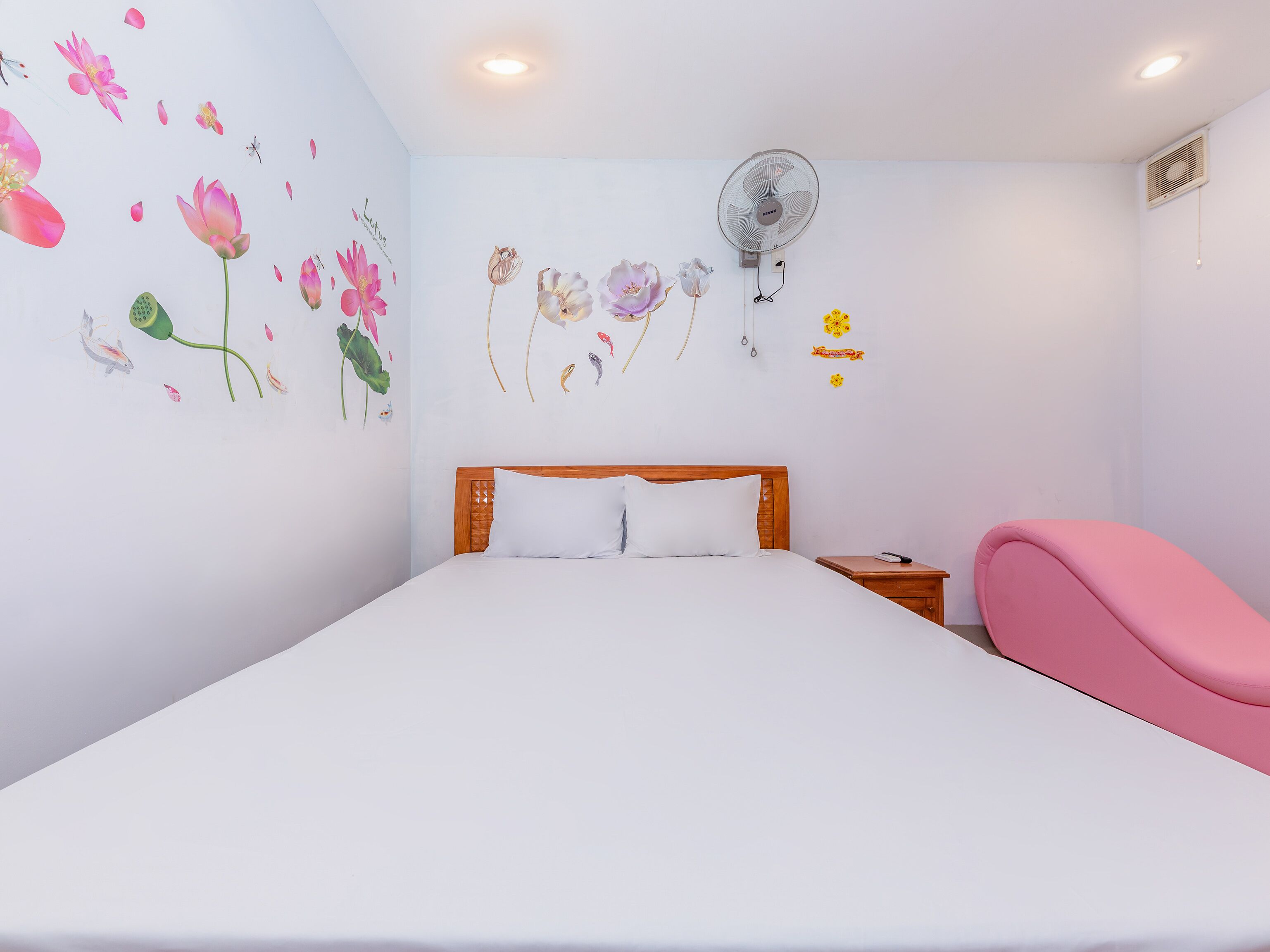 Spot On 793 Minh Hoang Hotel