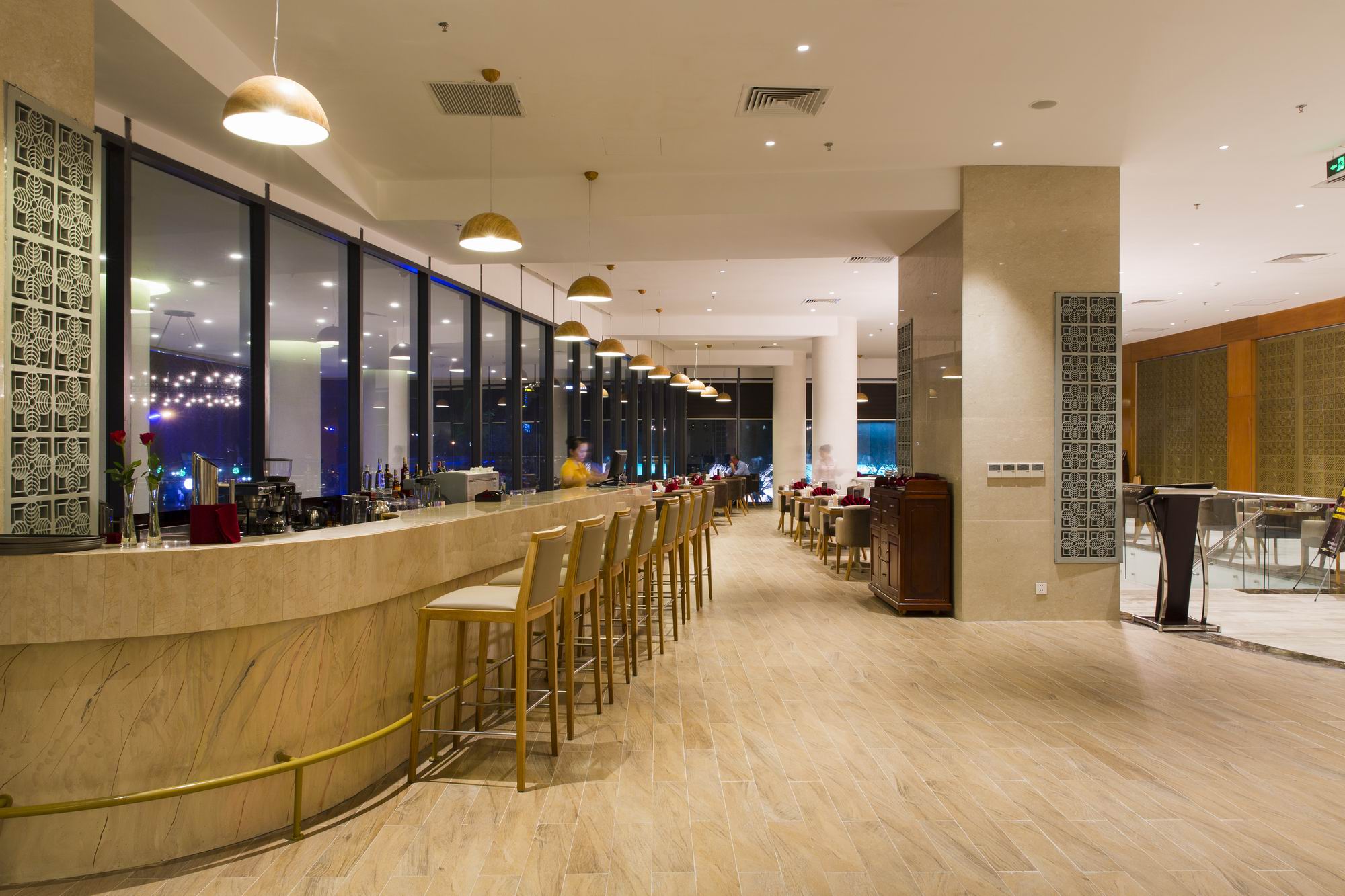 Starcity Hotel & Condotel Beachfront Nha Trang