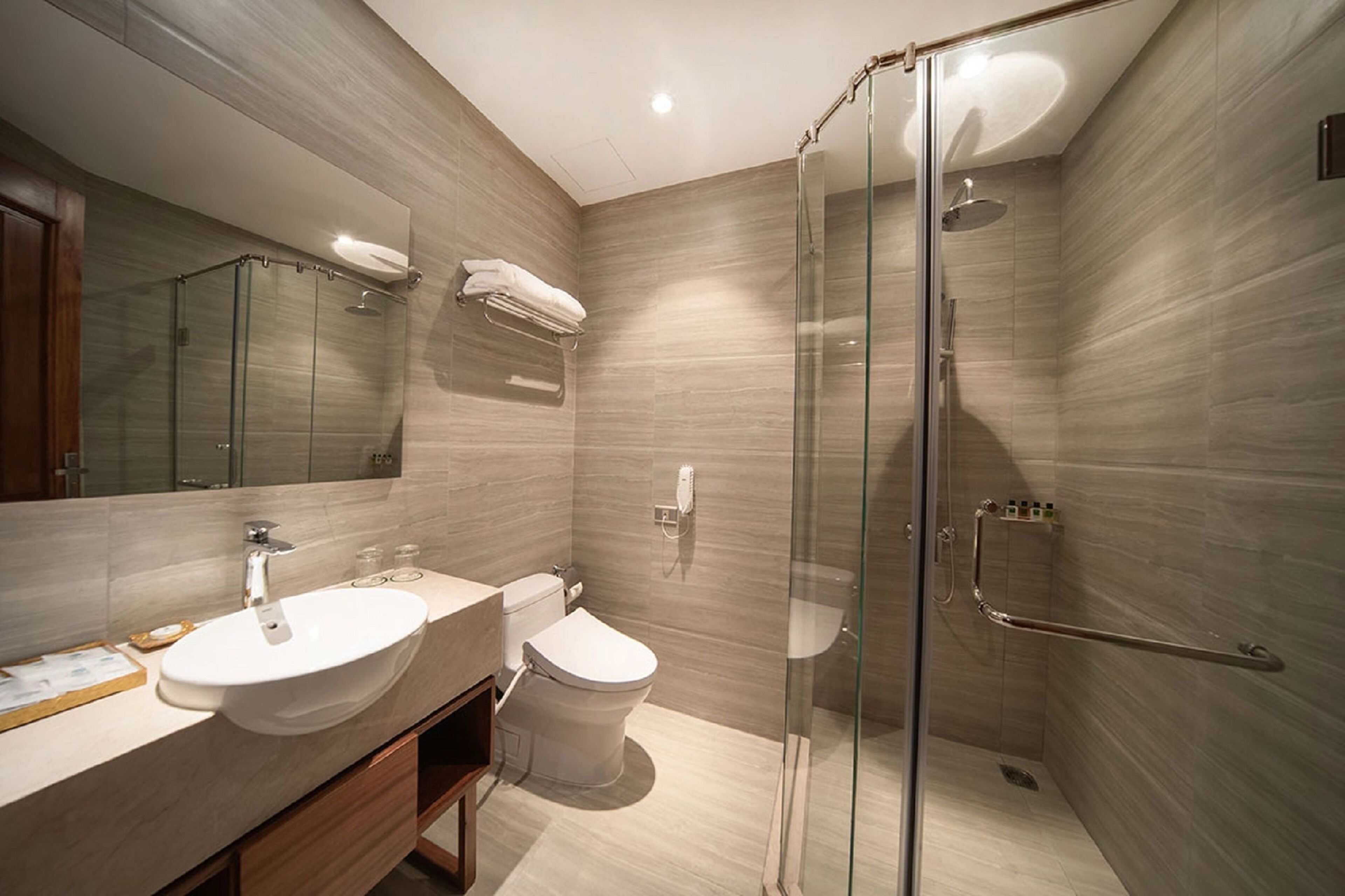 Stay 7 International Hotel Nha Trang