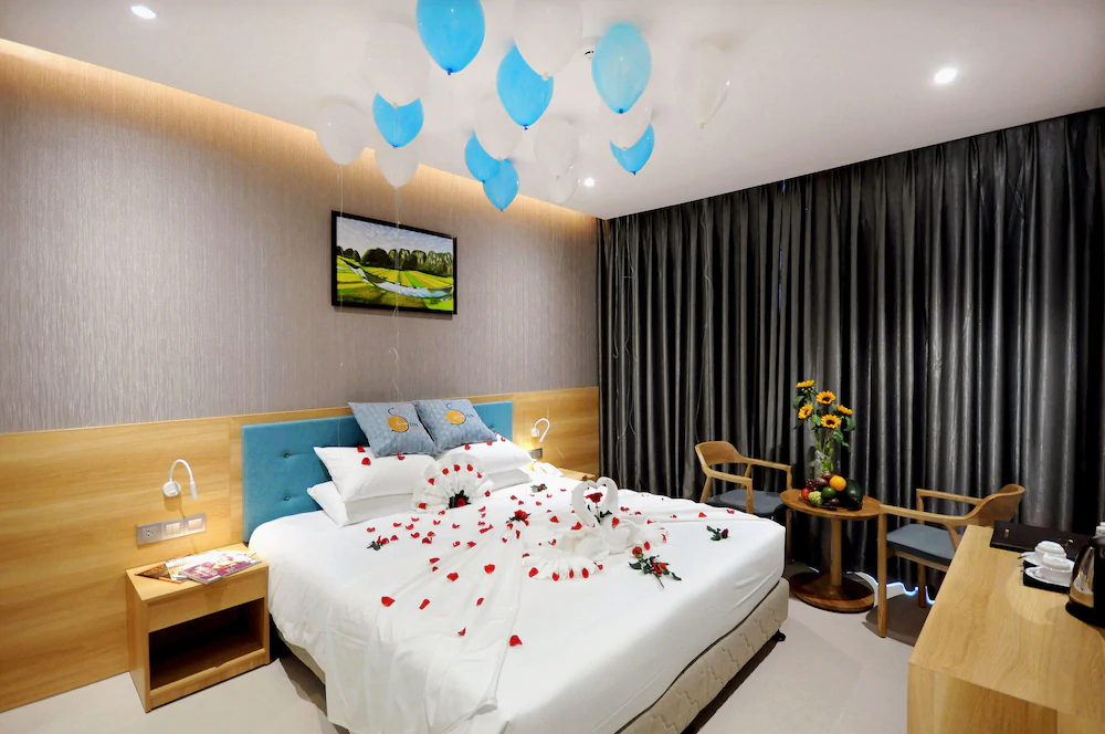 Sunkiss Hotel