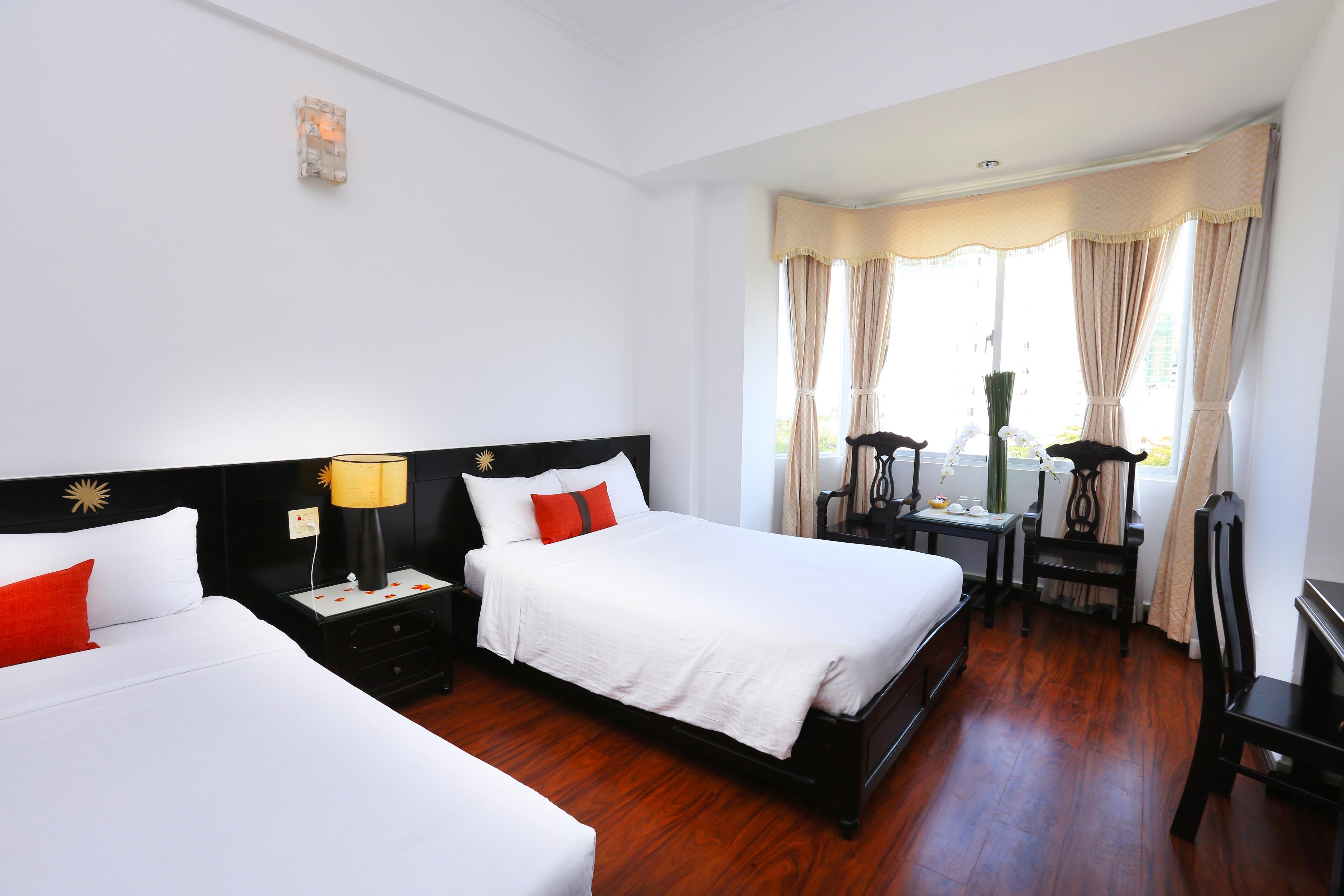 The Light Hotel & Resort