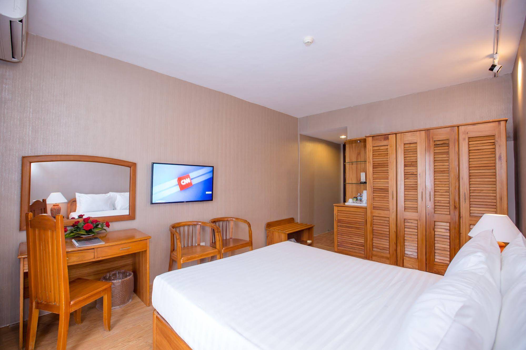 Tran - Vien Dong Hotel