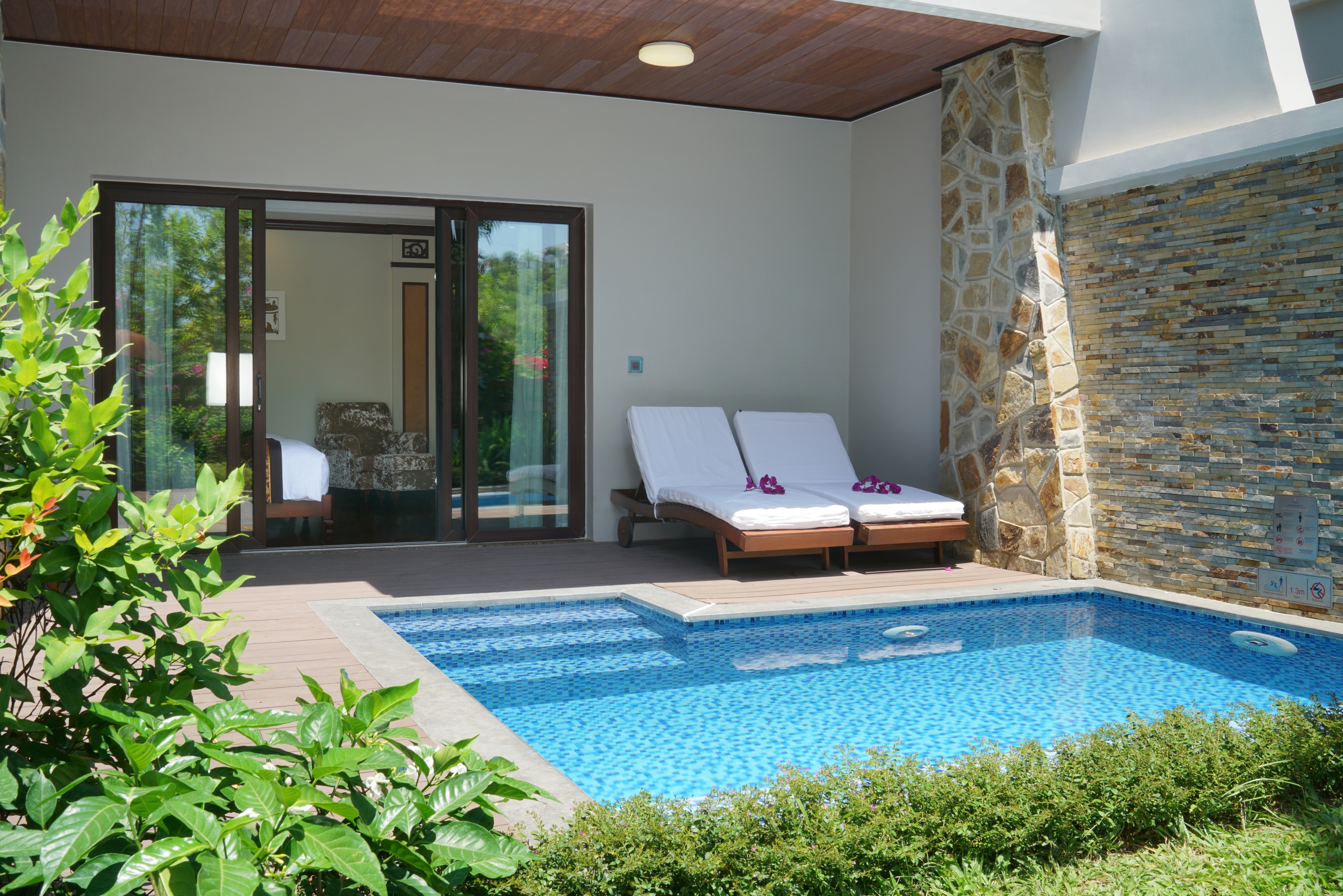 Vinpearl Luxury Nha Trang