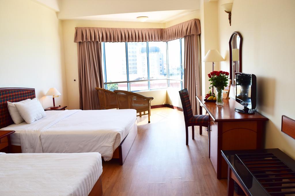 Yasaka Saigon Nhatrang Resort Hotel & Spa