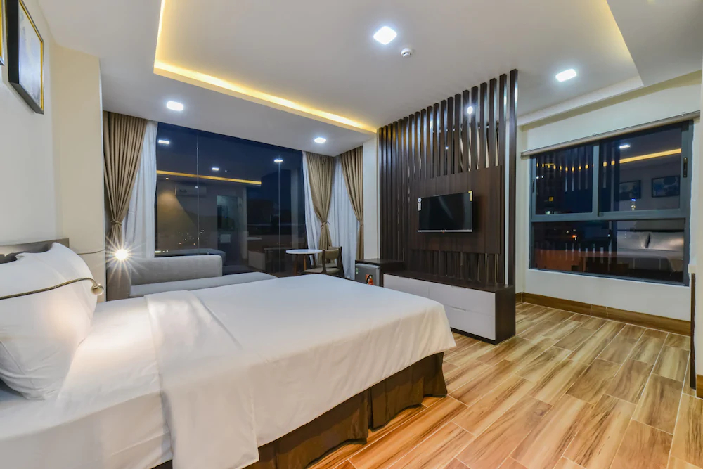 Yen Vang Hotel & Apartment