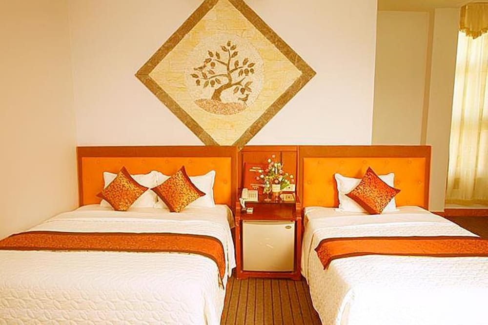 Van Giang Hotel