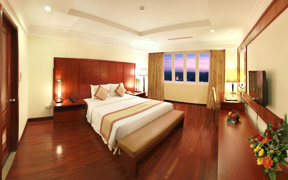 DLGL - Dung Quat Hotel