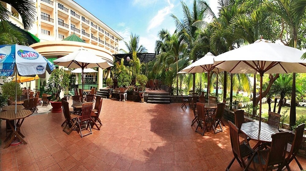 DLGL - Dung Quat Hotel