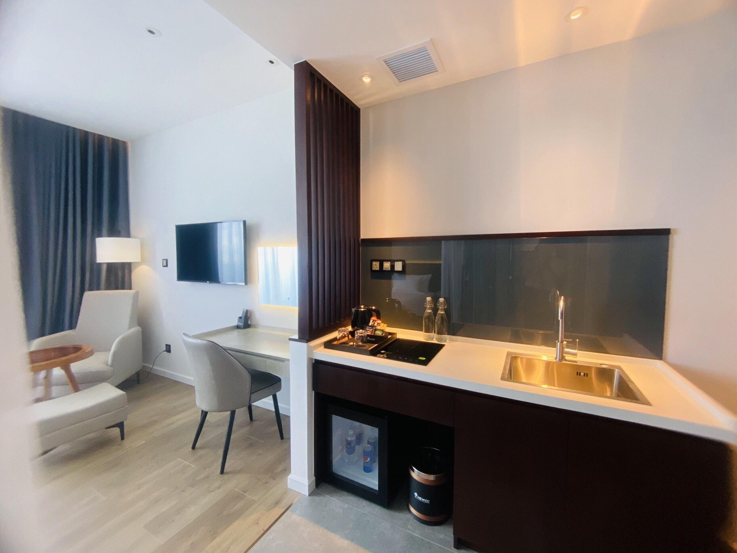 Newcc Hotel & Serviced Apartment