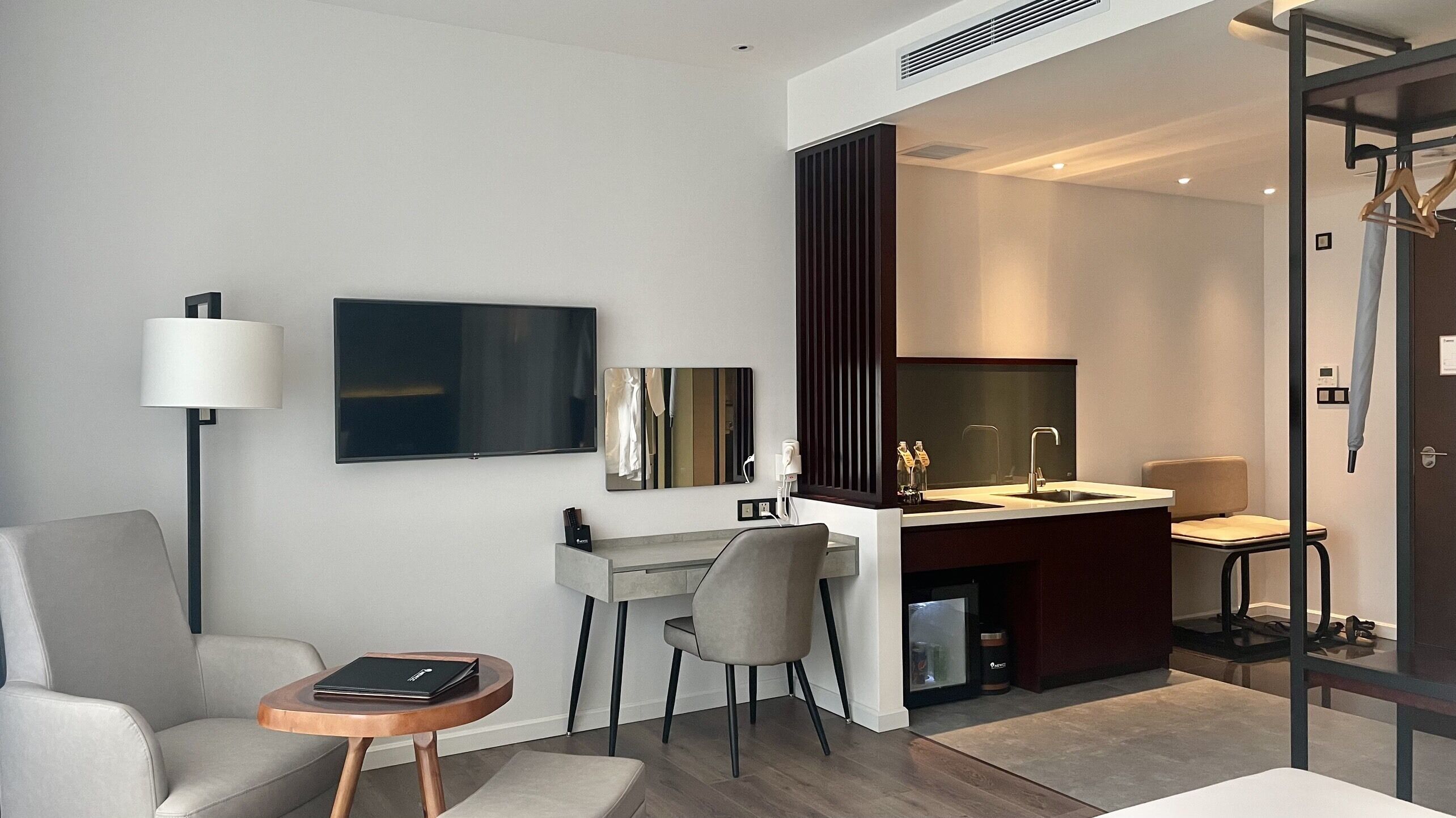 Newcc Hotel & Serviced Apartment