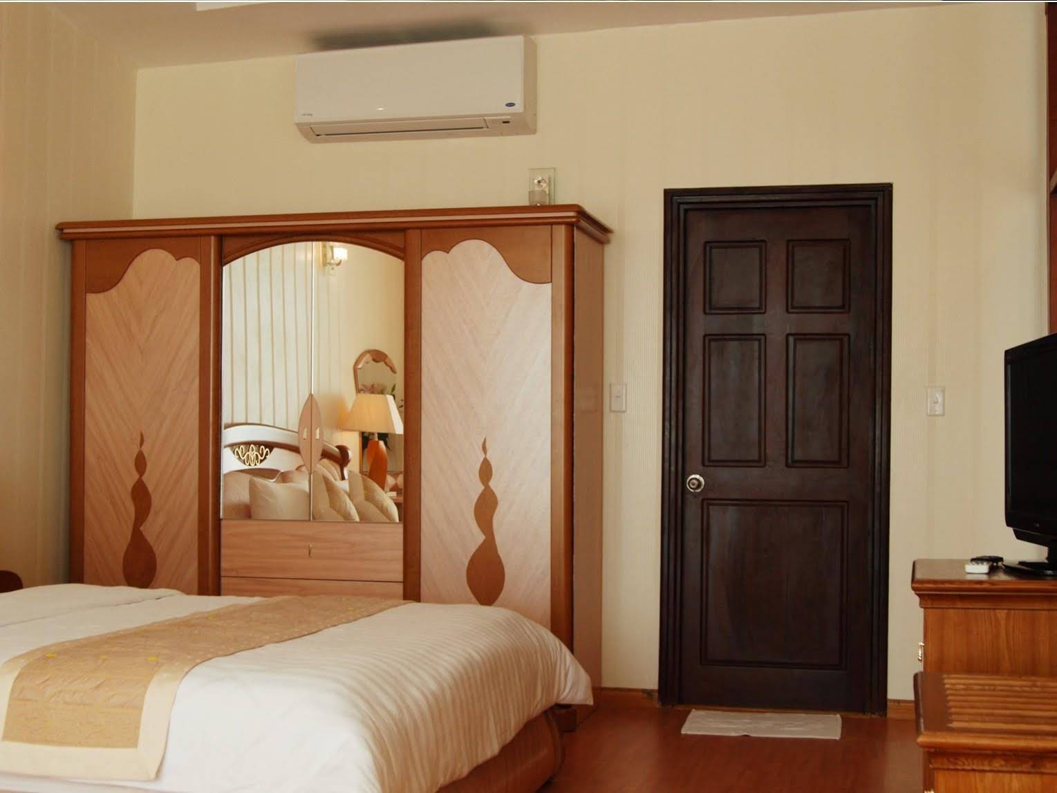 Thien An Riverside Hotel