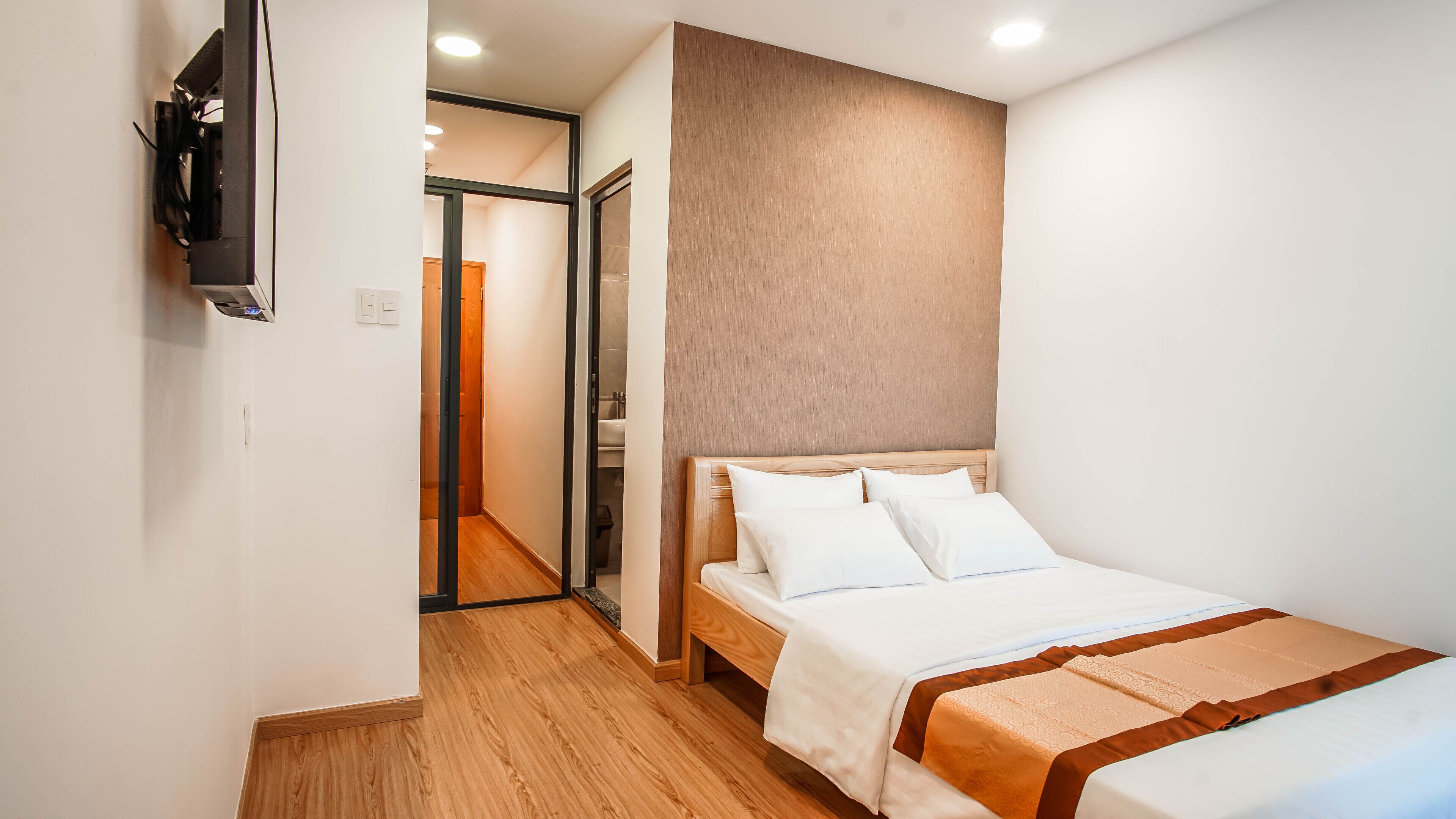 Artmio Hotel Apartment & Cafe