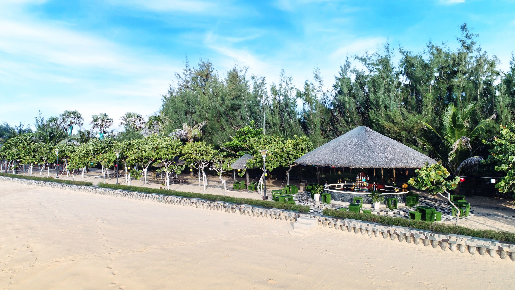 Carmelina Beach Resort