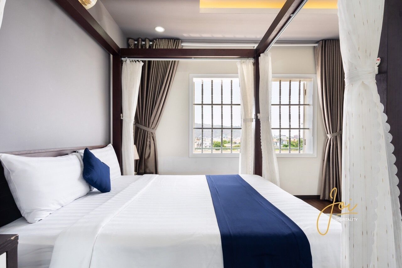 Central Hotel by Joi Hospitality