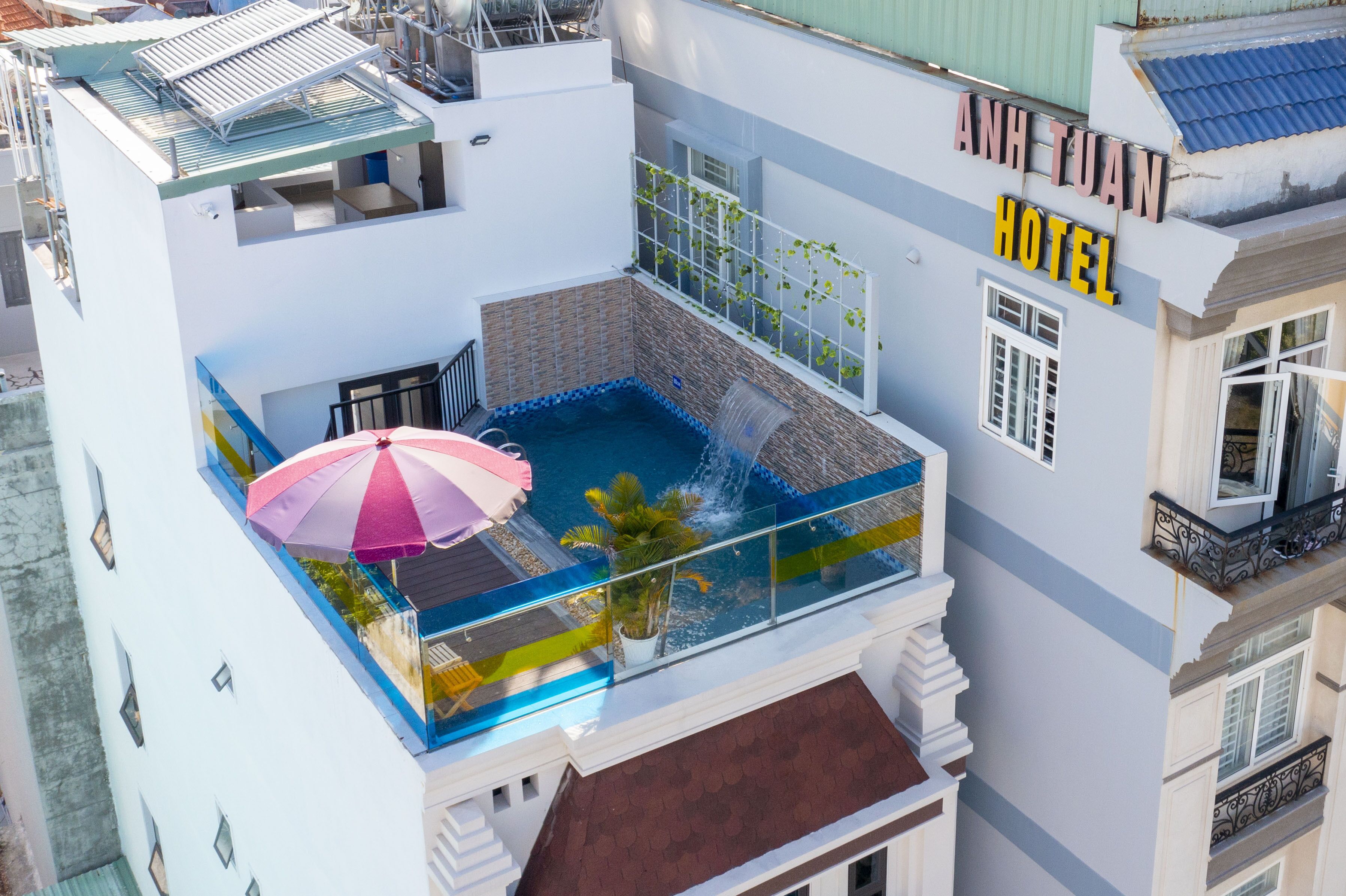 Gold Holiday Hotel
