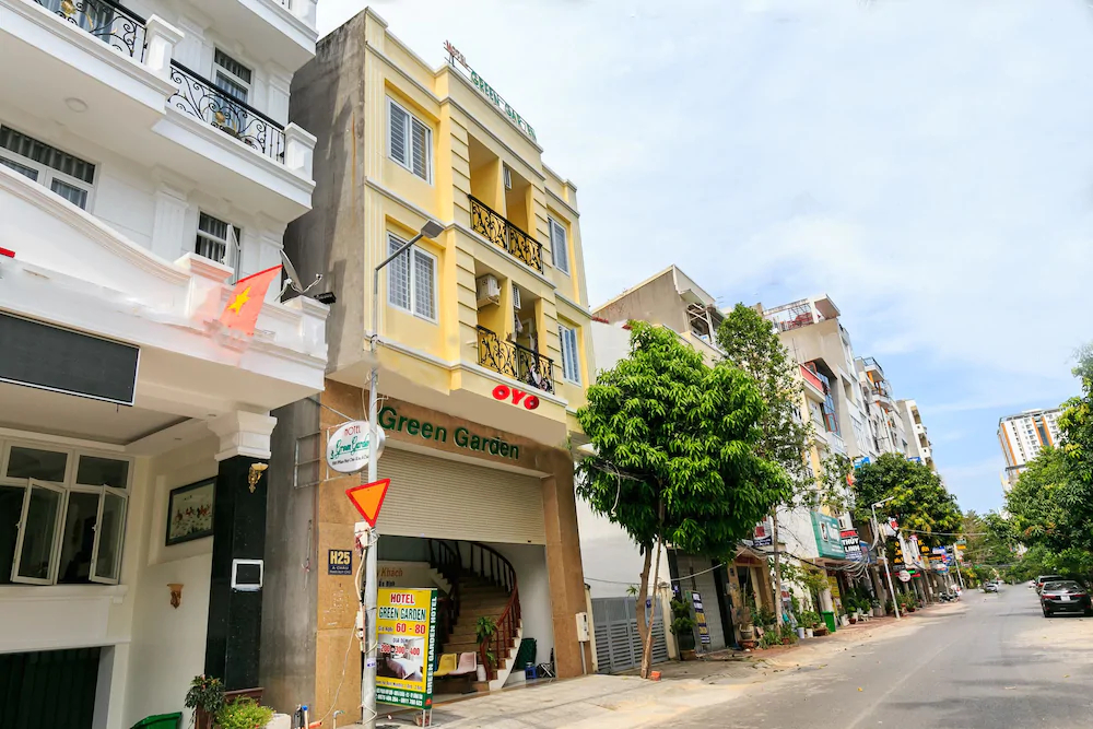 Green Garden Hotel by OYO Rooms