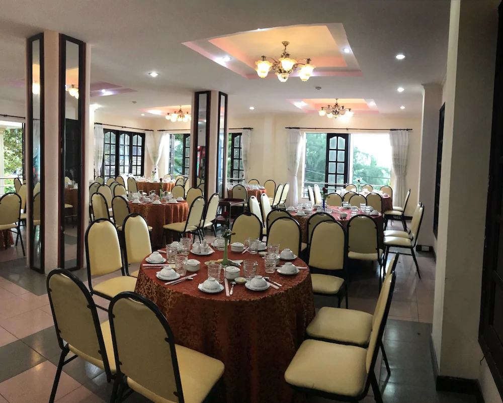 Huong Phong Hotel