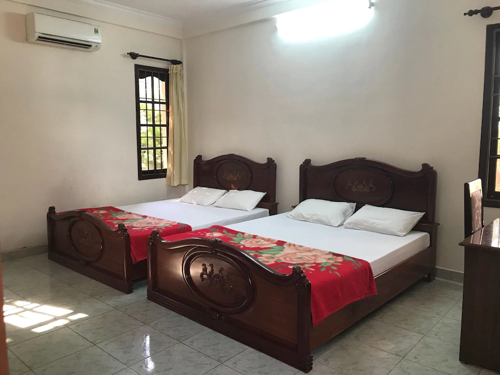 Huong Phong Hotel