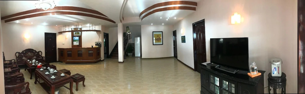 Huong Phong Hotel