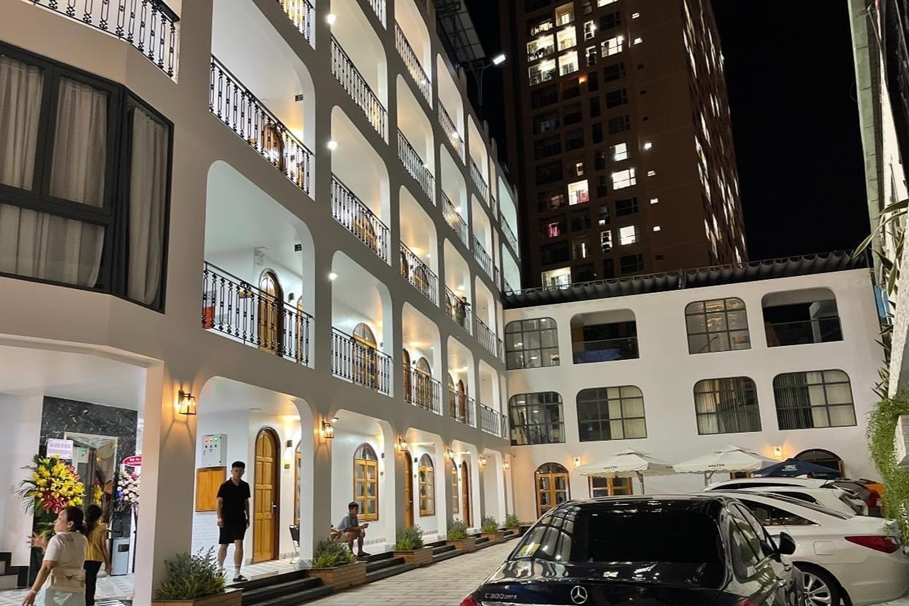 Mai Hotel