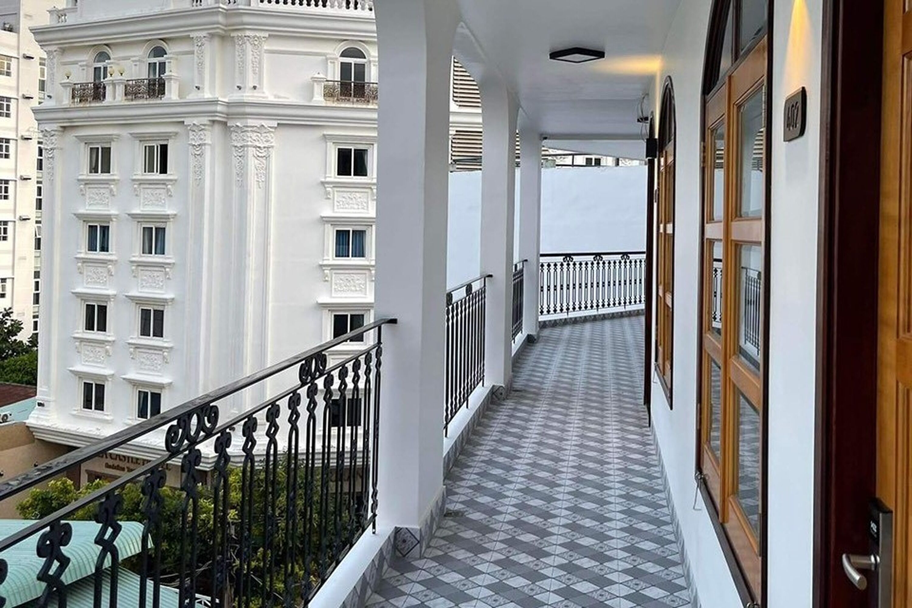 Mai Hotel