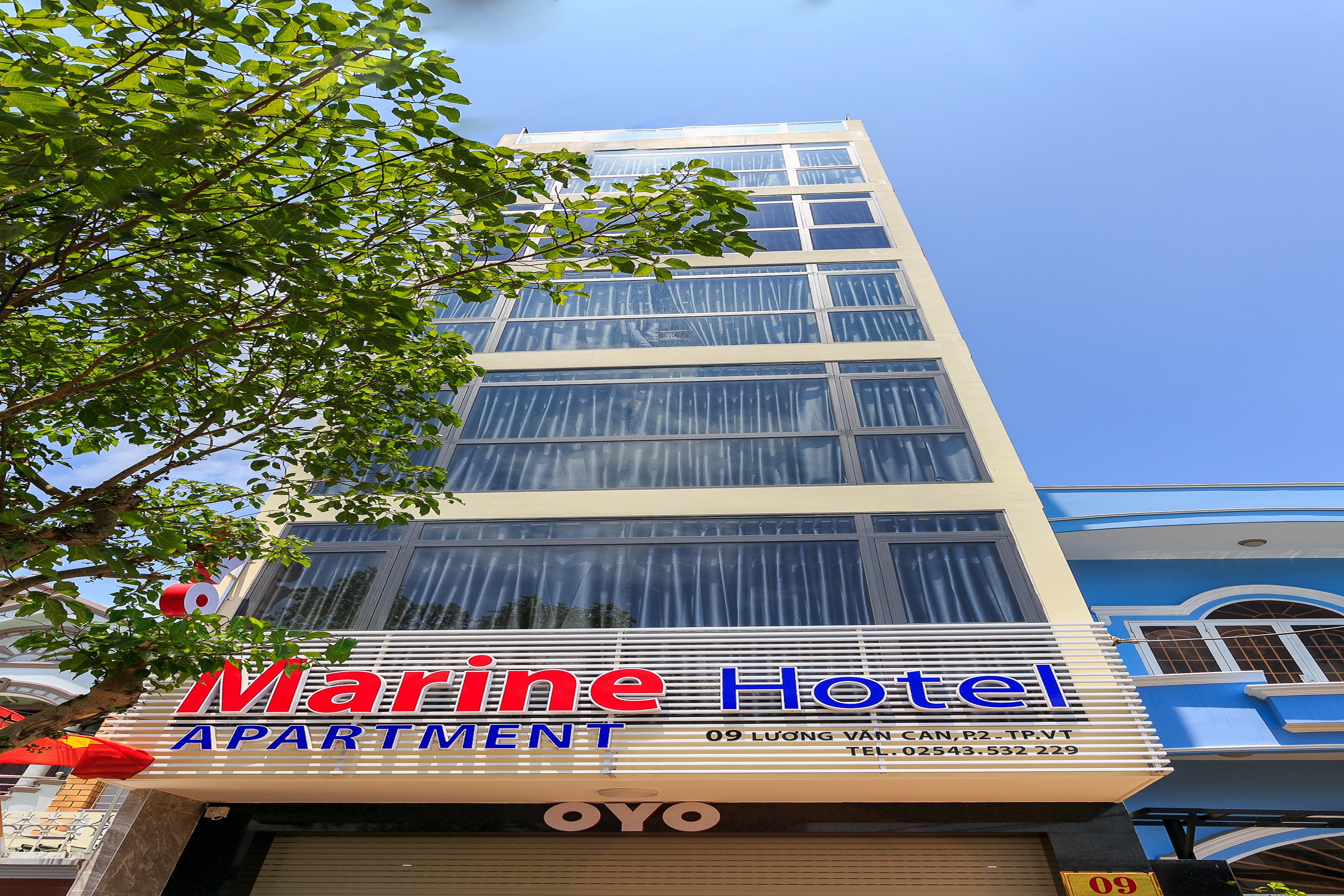 Marine Hotel & Apartment