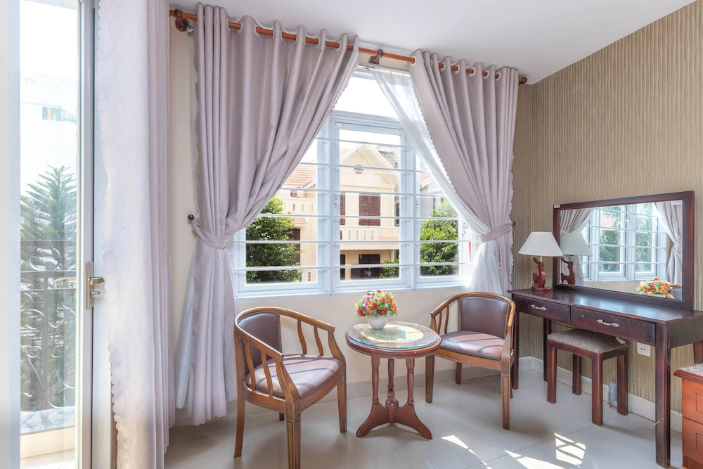 Sao Bien Hotel by OYO Rooms