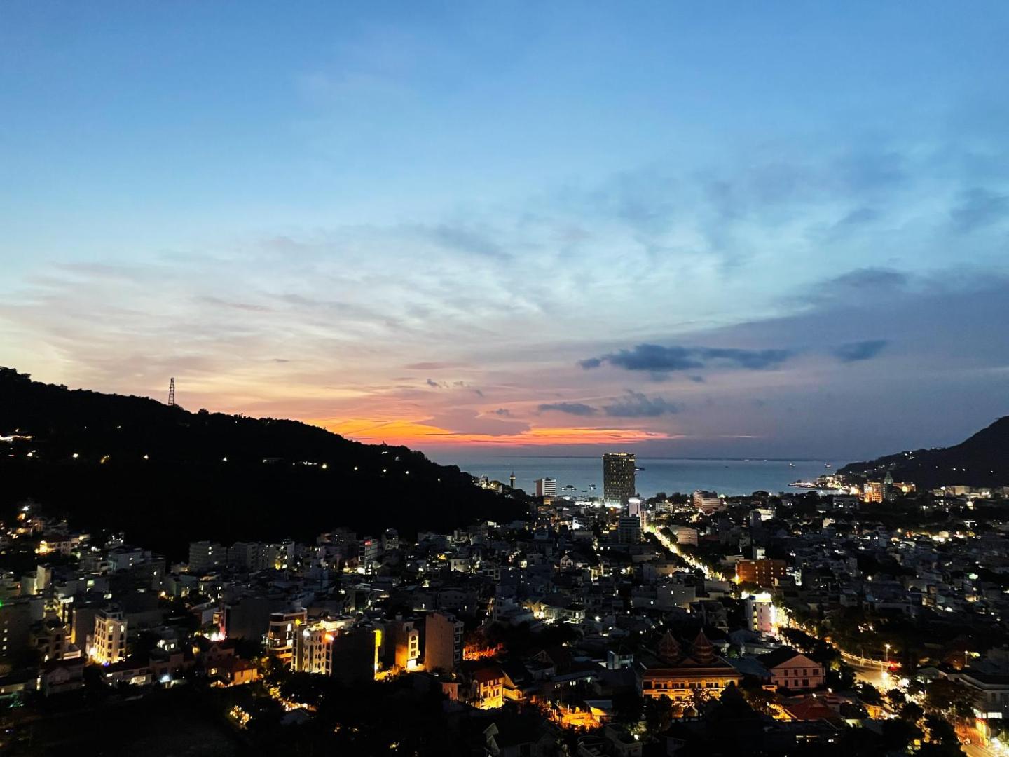 Vung Tau Melody by The Fives