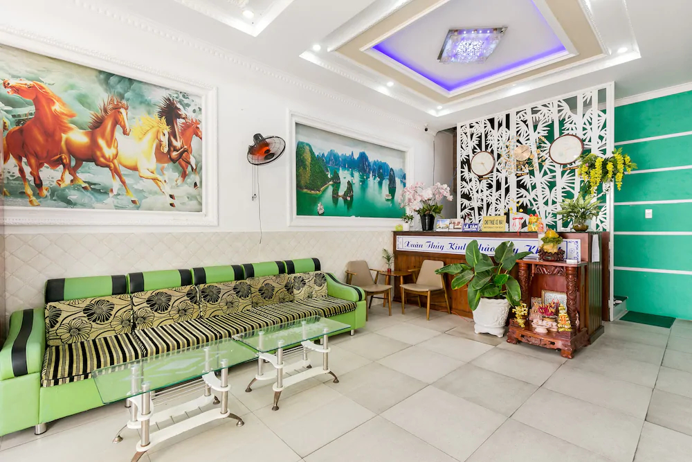 Xuan Thuy Hotel by OYO Rooms