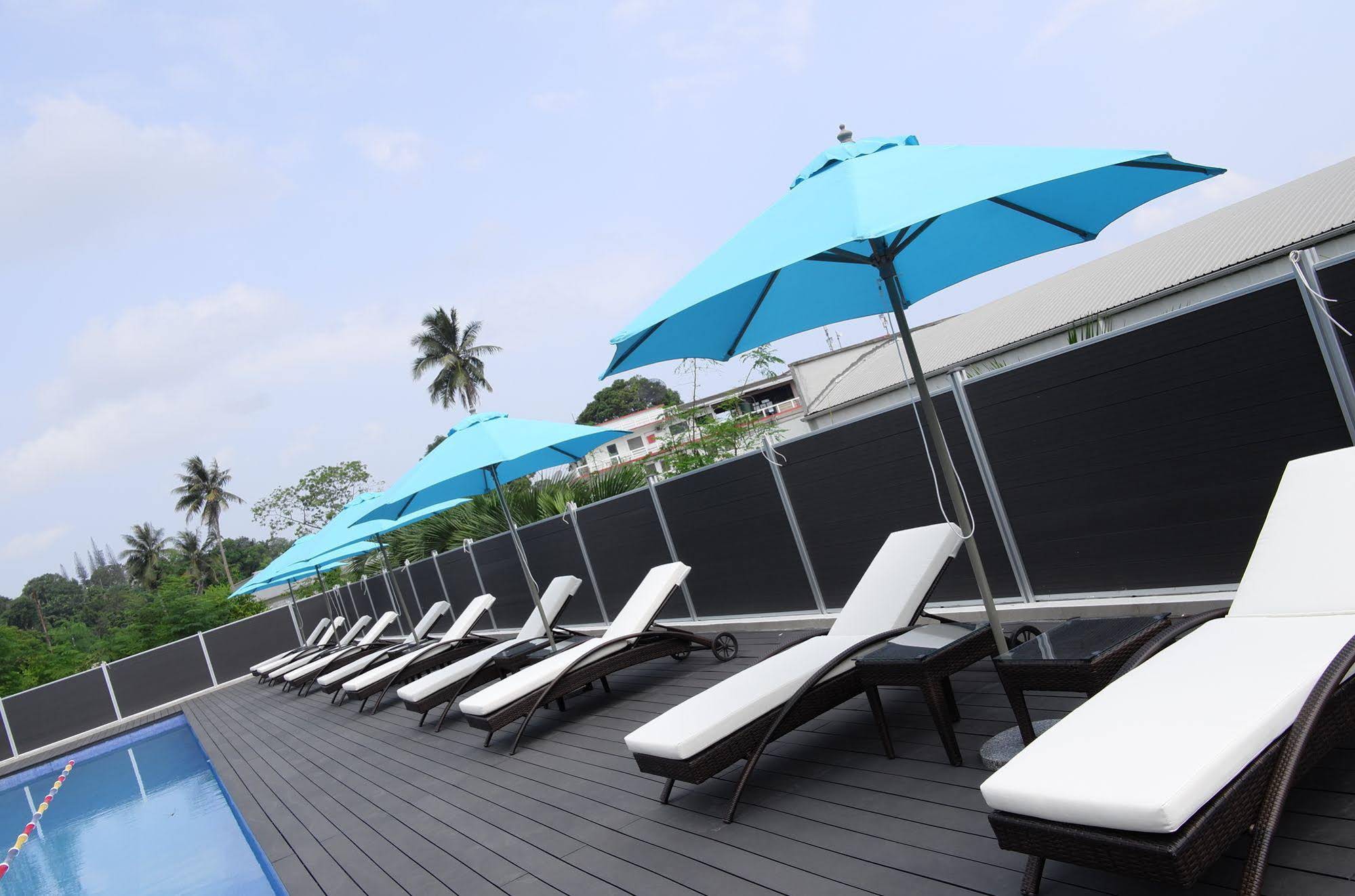 Luganvilla Business Hotel