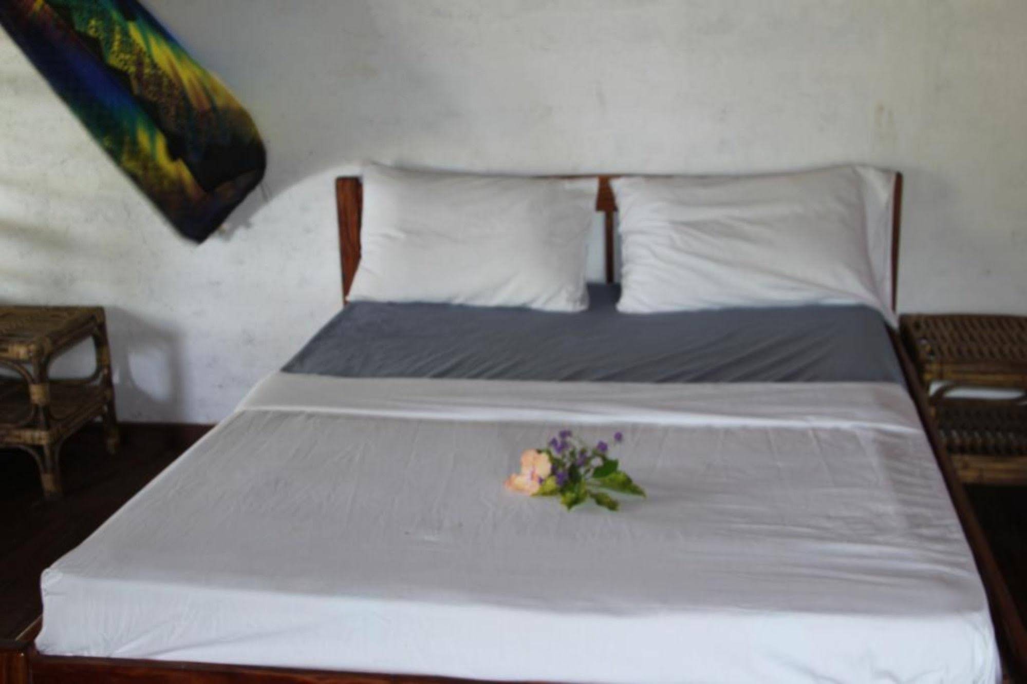 Vaton Beach Bungalow