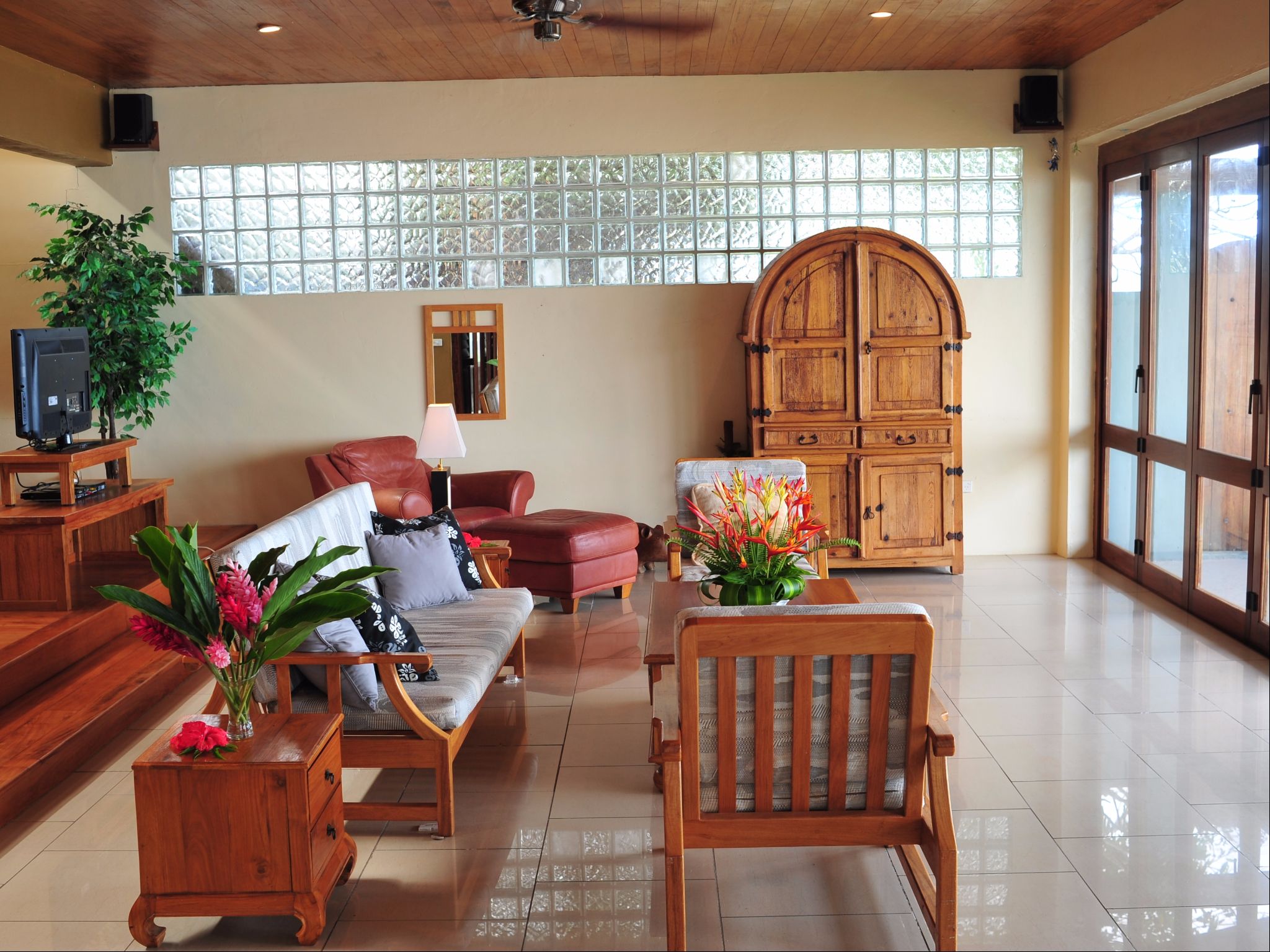 Hideaway Island Resort