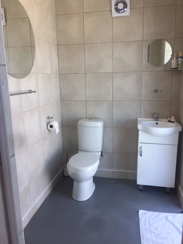 7th Wonder Guesthouse