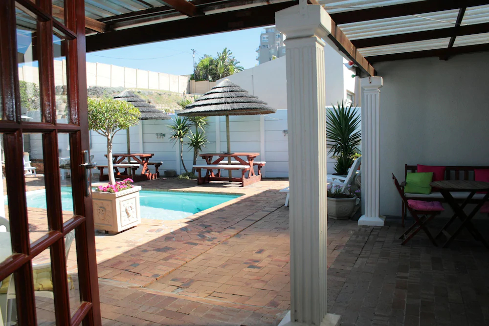 Dolphin Inn Guest House