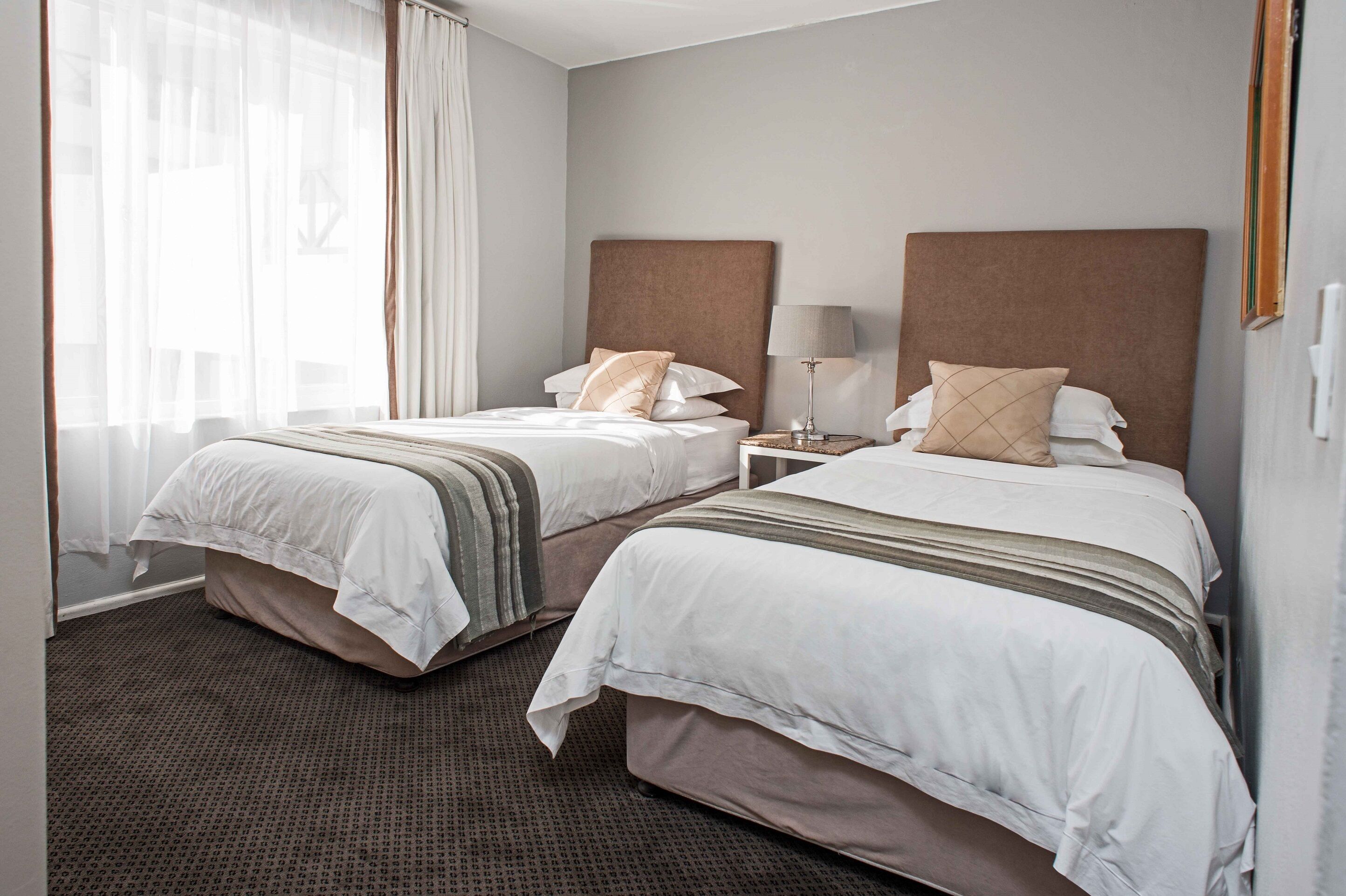 Morea House, Autograph Collection