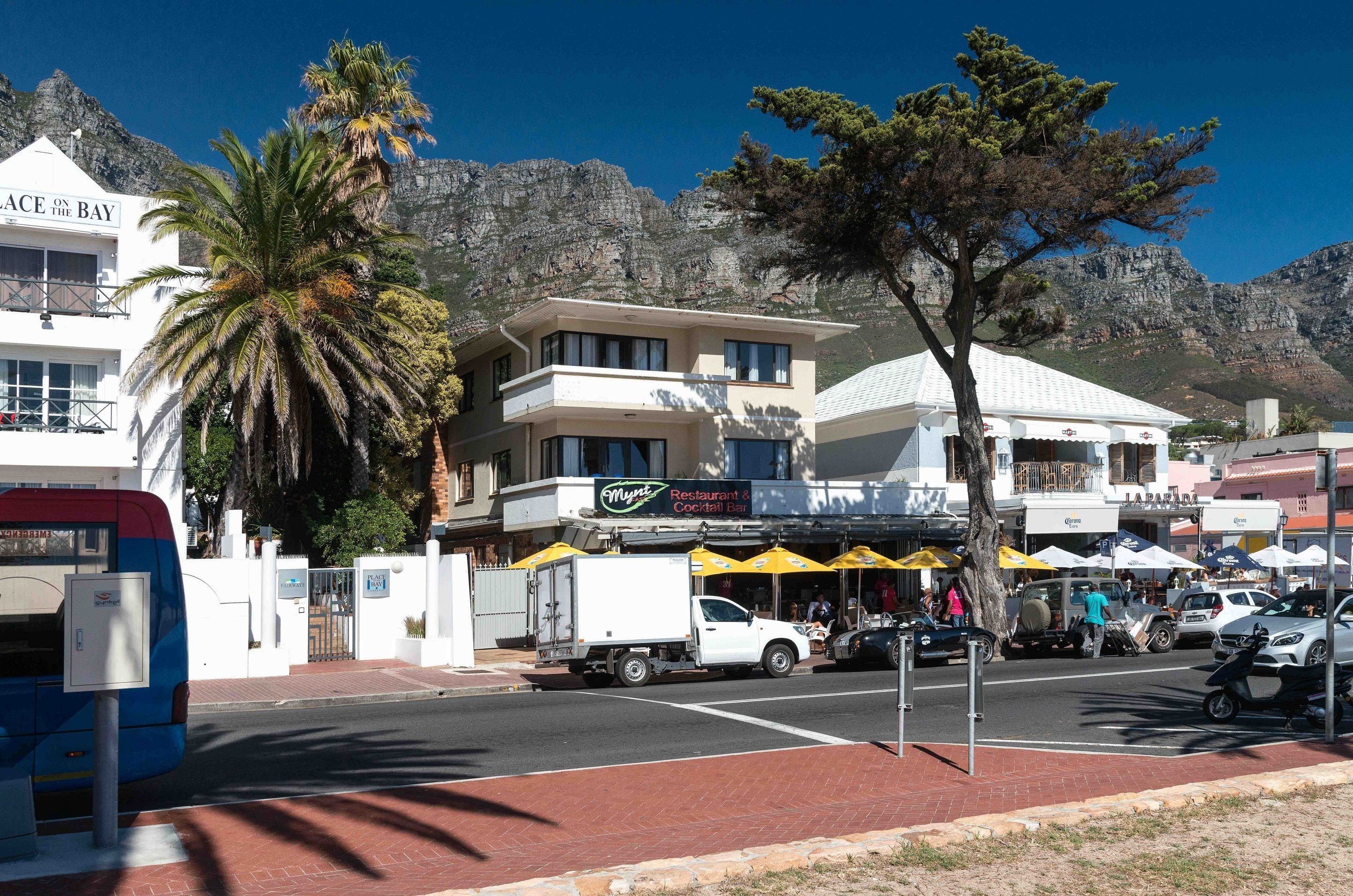 Morea House, Autograph Collection