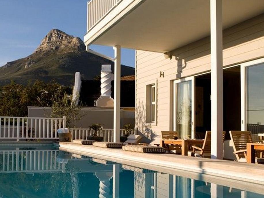 Sea Five Boutique Hotel