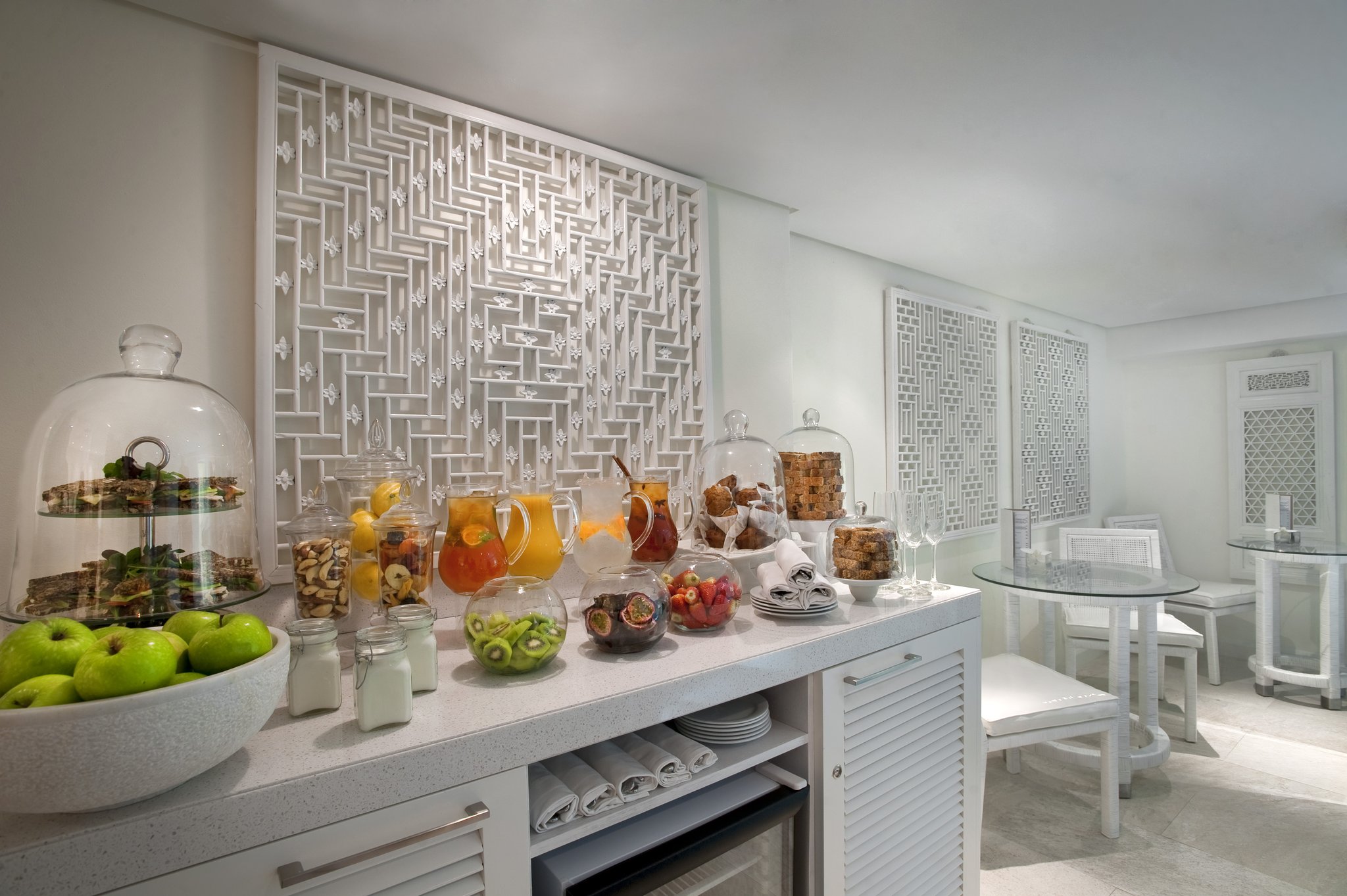 The Twelve Apostles Hotel and Spa