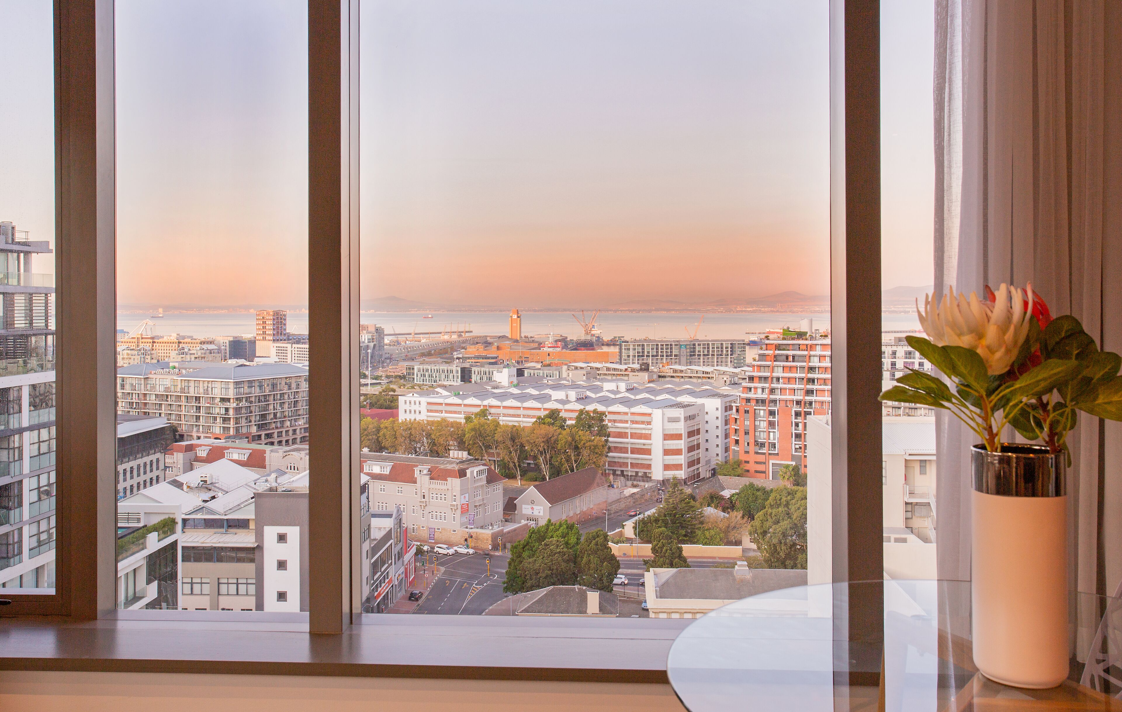 117 on Strand - Luxury Apartments