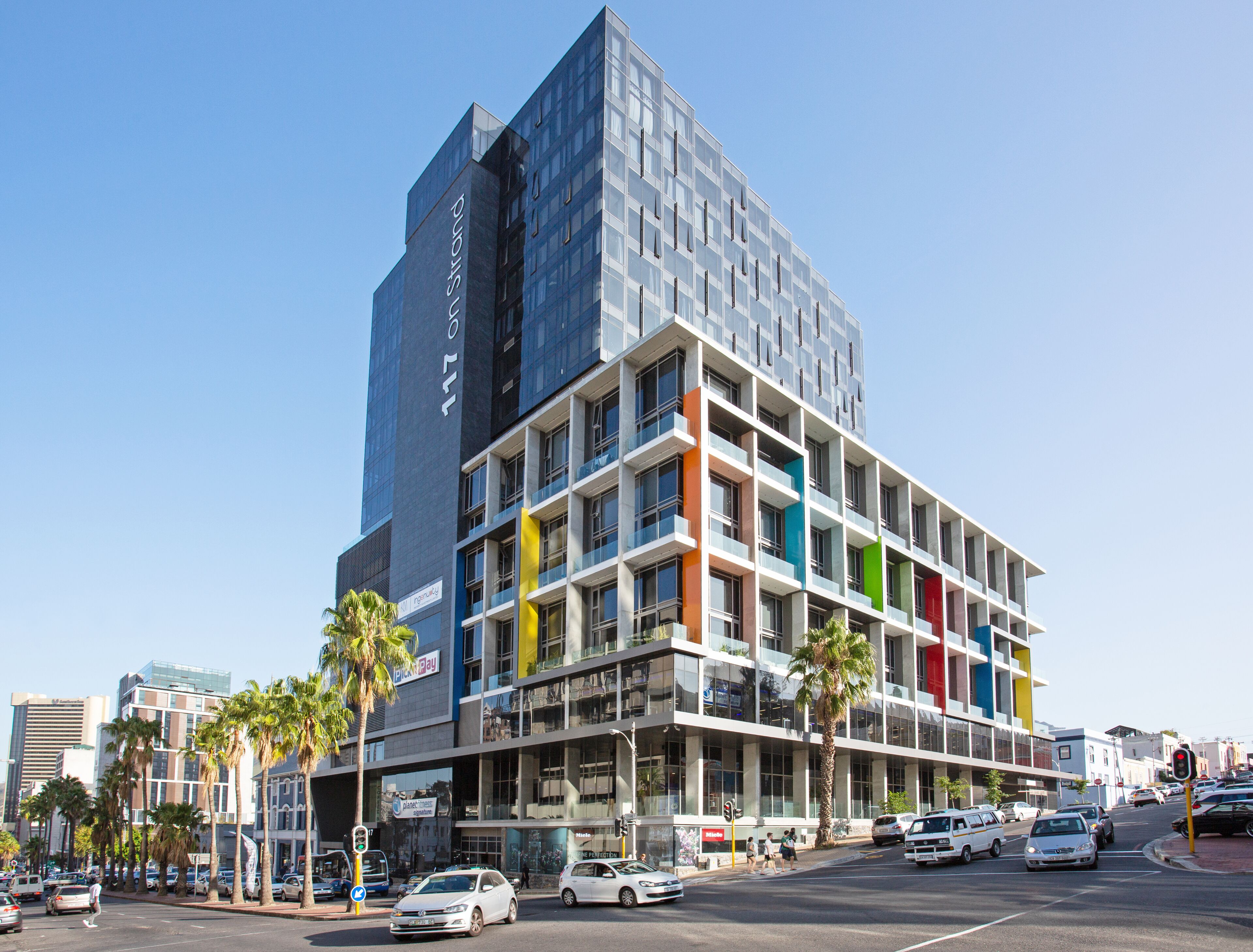 117 on Strand - Luxury Apartments