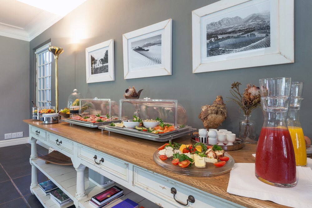 14 on Klein Constantia