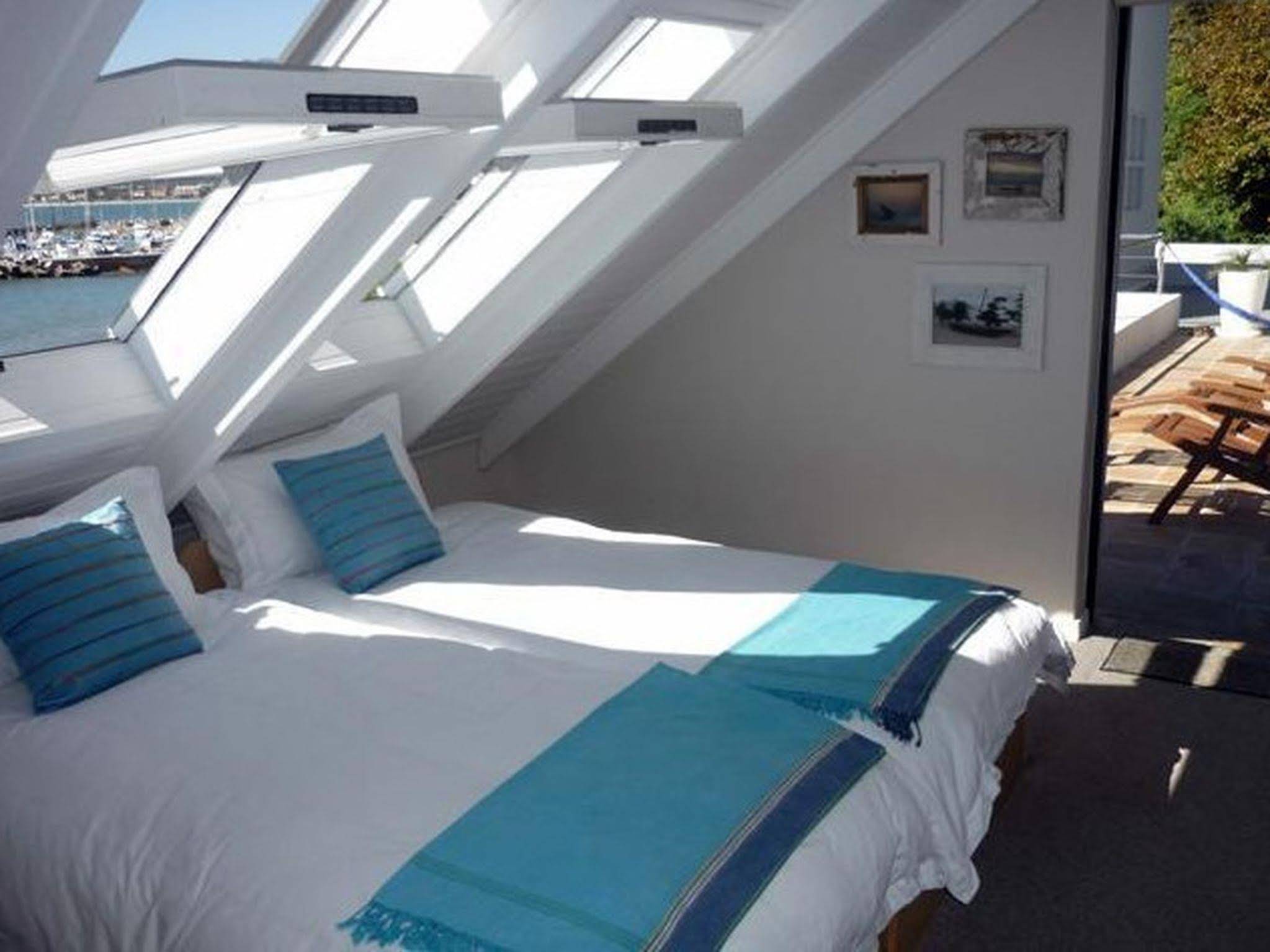 185 on Beach Boutique Suites and Apartments