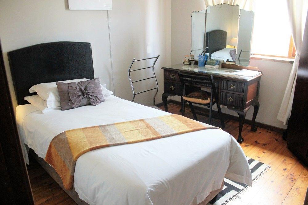 41 on Cedar Bed and Breakfast