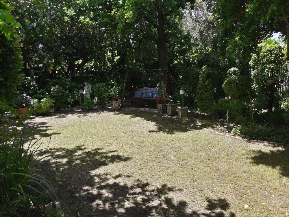51 Forest Drive