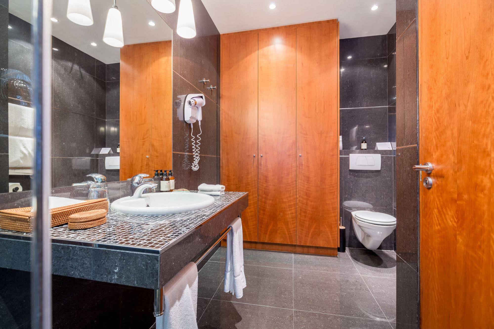 52 De Wet - Private Hotel