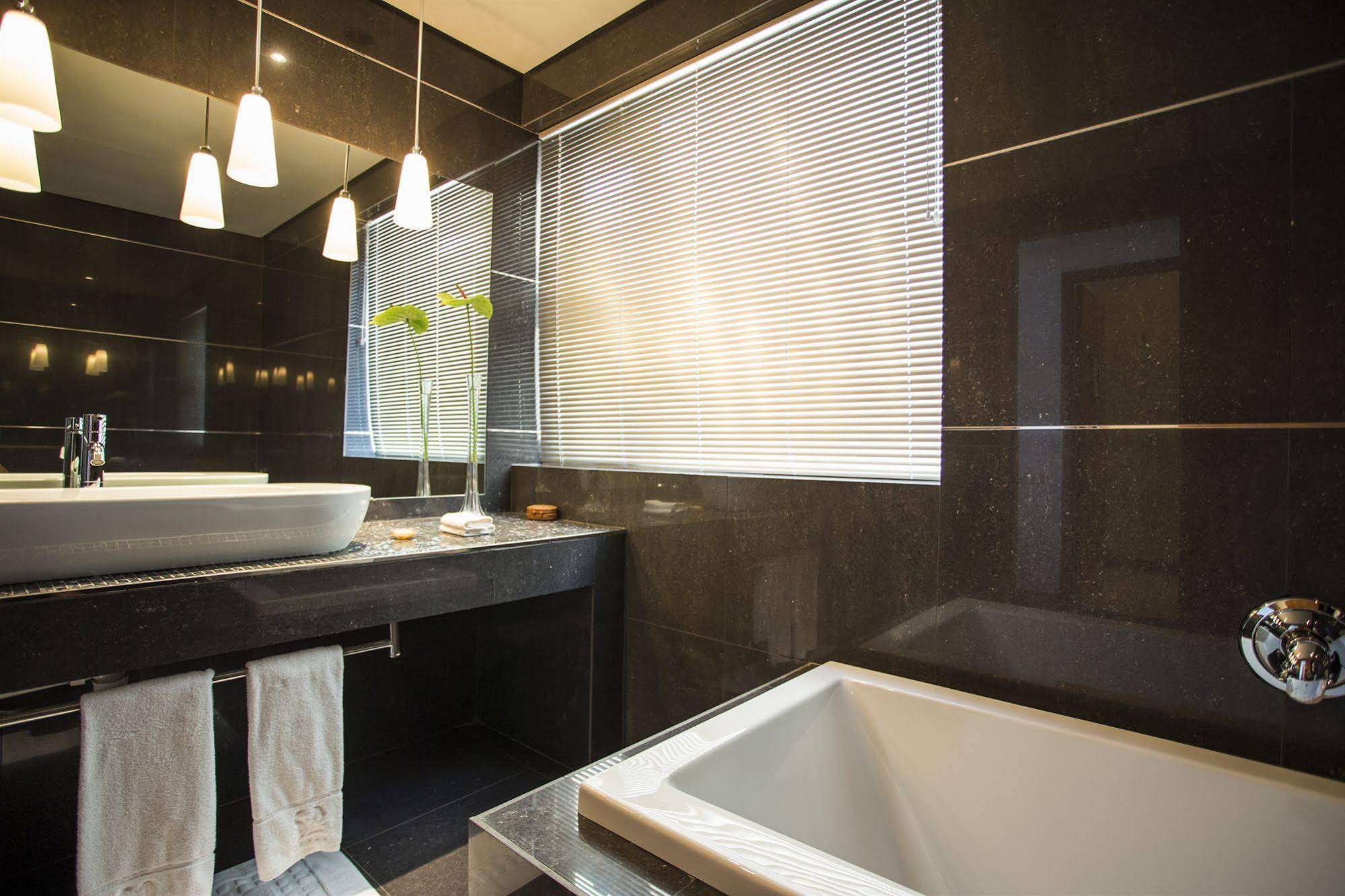52 De Wet - Private Hotel