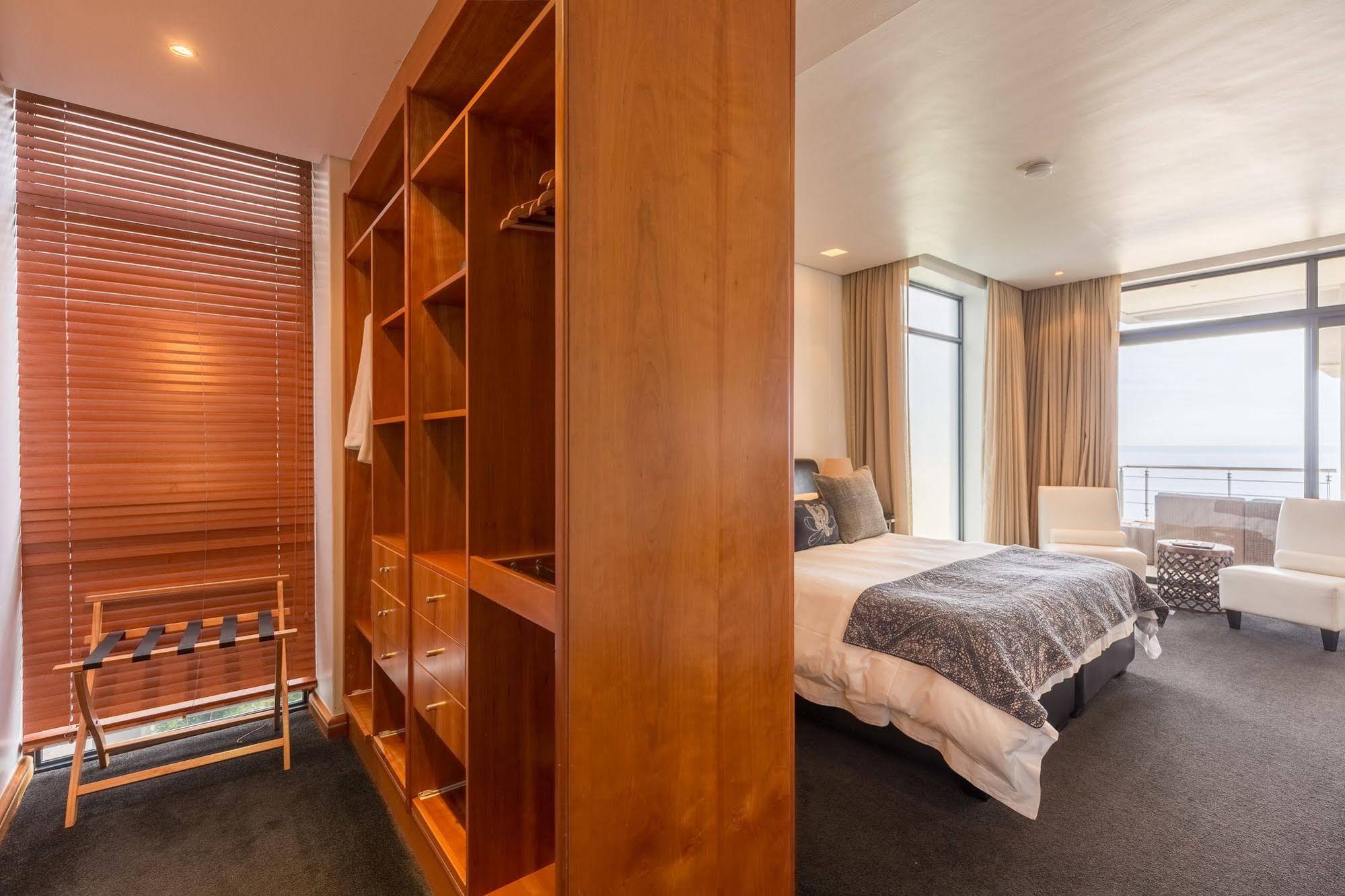 52 De Wet - Private Hotel